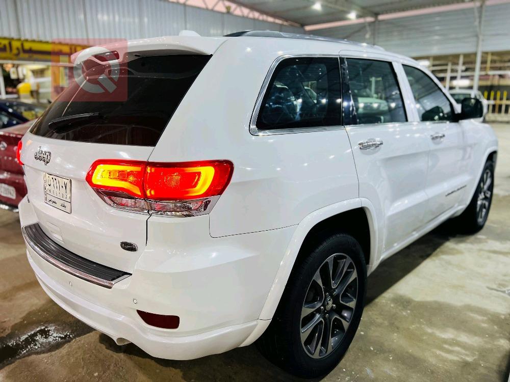 جيب جراند شيروكي